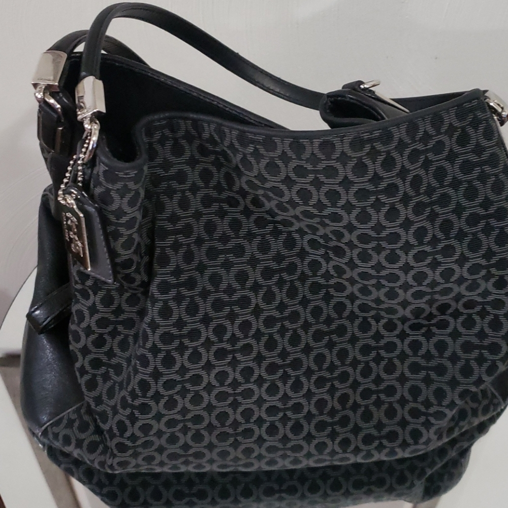 Coach bag - Picture 2 of 3